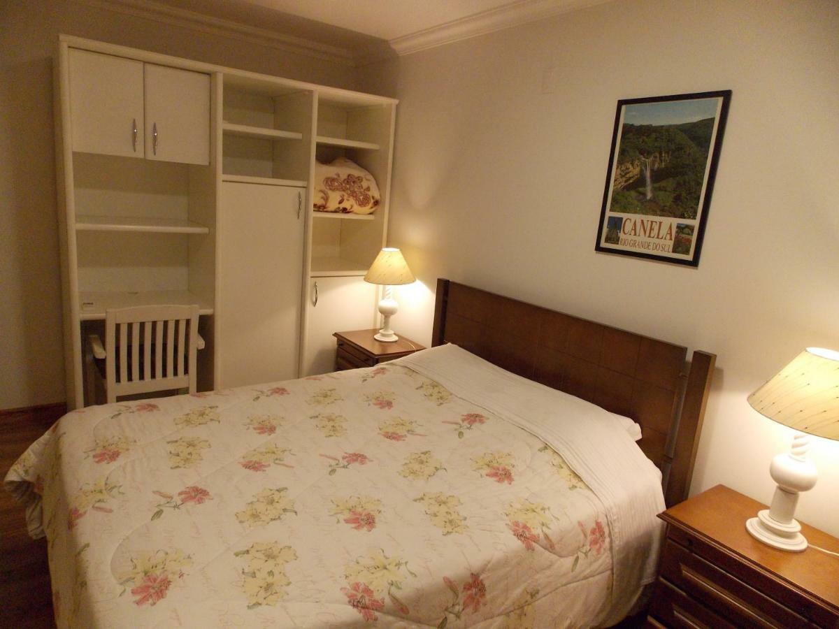 Triplex 3 Suites Em Canela Eksteriør bilde