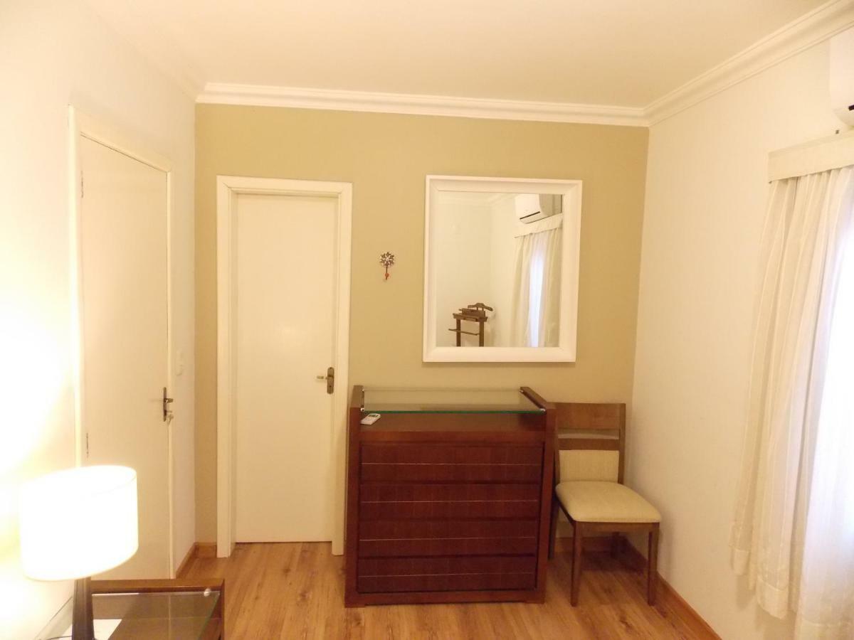 Triplex 3 Suites Em Canela Eksteriør bilde