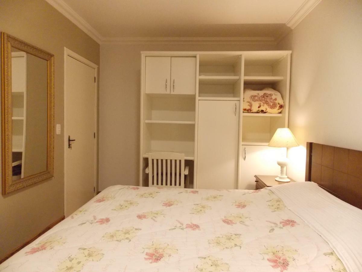 Triplex 3 Suites Em Canela Eksteriør bilde