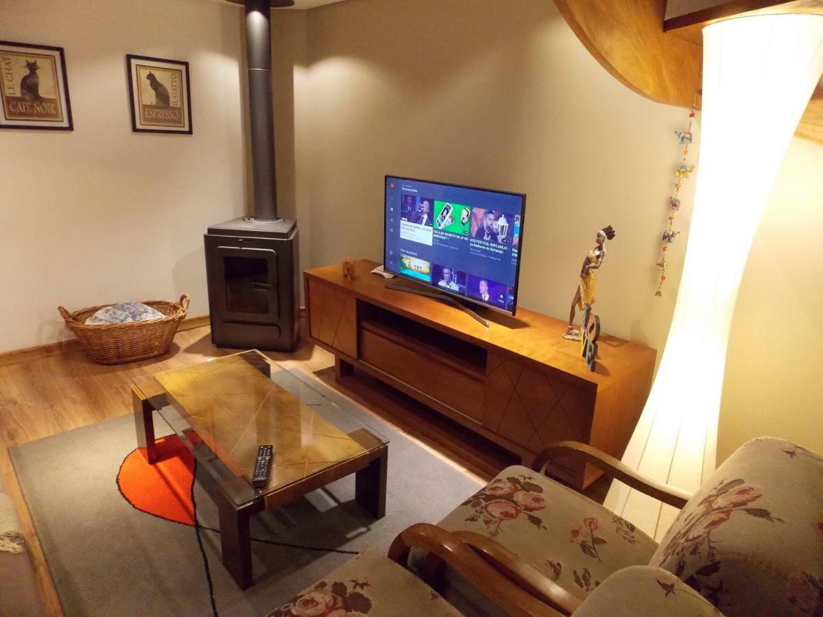 Triplex 3 Suites Em Canela Eksteriør bilde
